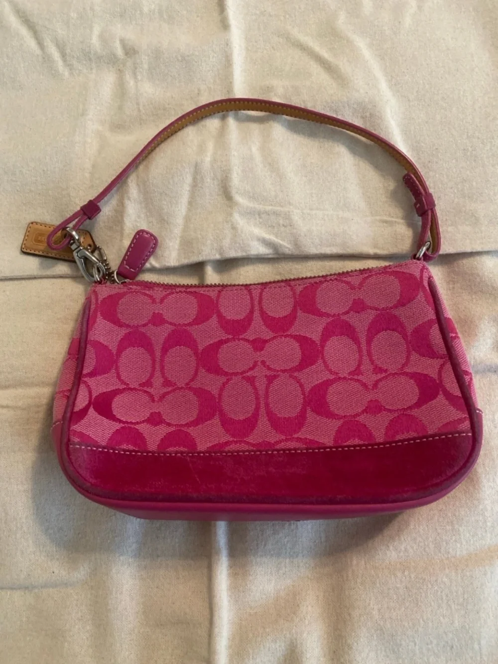 Rare Authentic Vintage Coach Pink Signature Demi Mini Shoulder Bag – Style 6094